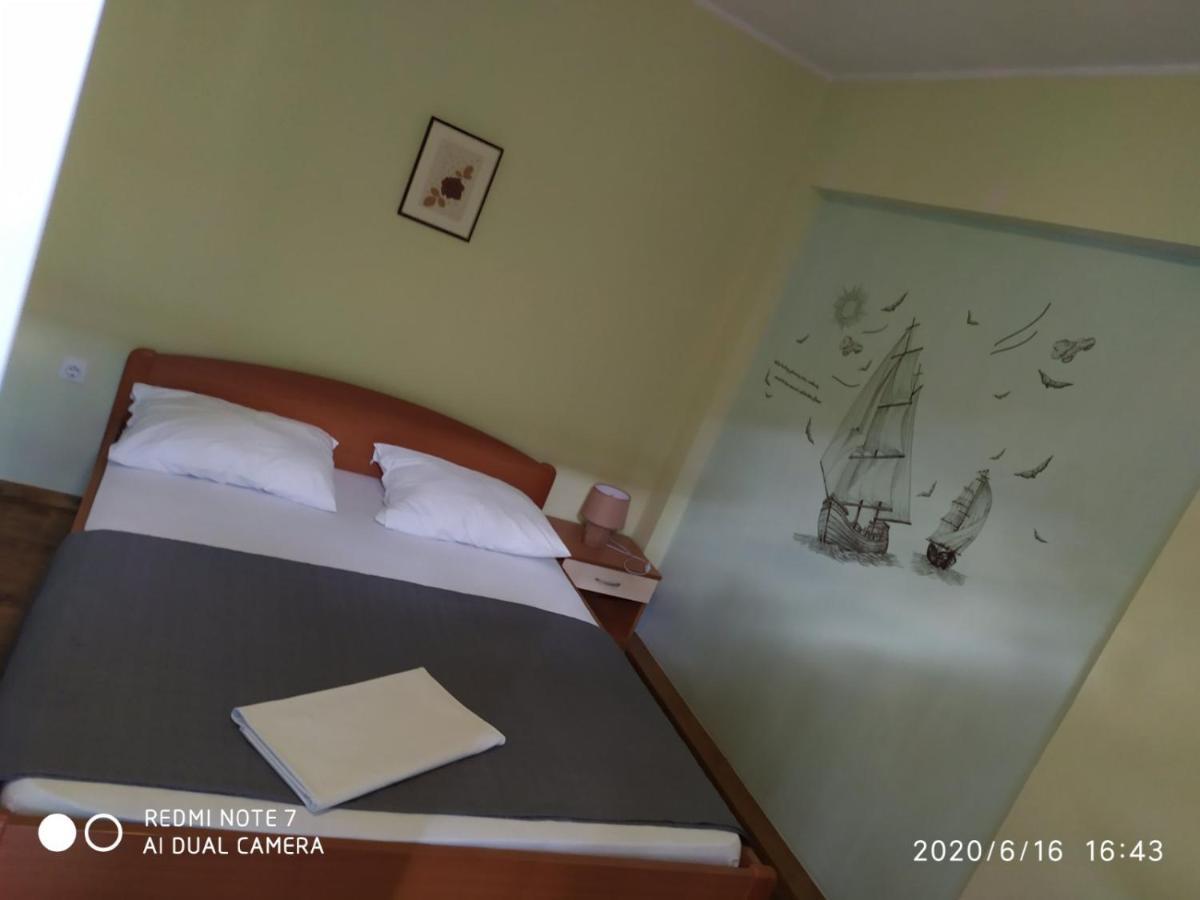 Apartman Ena Vodice Extérieur photo